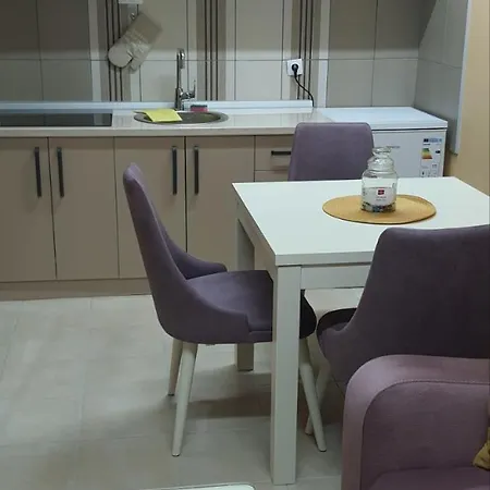 Lena 5 Apartmants * Subotica