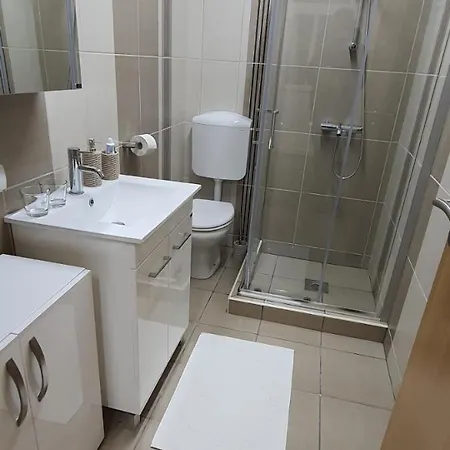 Apartment Lena 5 Apartmants Subotica