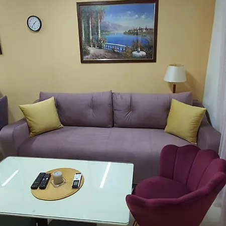 Lena 5 Apartmants *